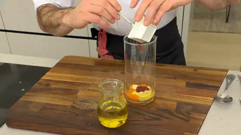 Para la mahonesa de sriracha Para la mahonesa de sriracha