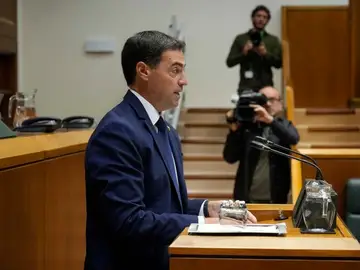 Pradales subraya la importancia del trabajo y el aprendizaje de la lengua para la integración de los migrantes Pradales subraya la importancia del trabajo y el aprendizaje de la lengua para la integración de los migrantes
