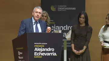 Santiago González tras recoger el premio Alejandro Echevarria Santiago González tras recoger el premio Alejandro Echevarria