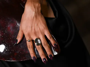 Vampire nails Vampire nails