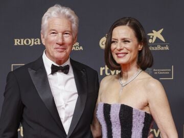 Richard Gere y Aitana S&aacute;nchez en los Premios Goya 2025