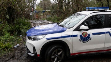 Imagen de archivo de un coche de la Ertzaintza.