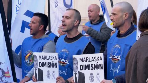 Miembros del sindicato Jupol piden la dimisi&oacute;n de Marlaska