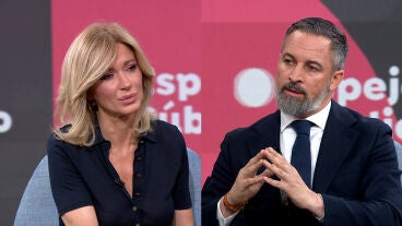 Un caf&eacute; con Susanna: Santiago Abascal (24-02-26)