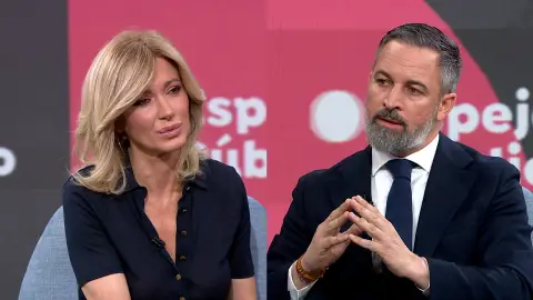 Un café con Susanna: Santiago Abascal (24-02-26) Un café con Susanna: Santiago Abascal (24-02-26)