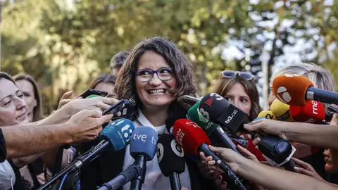 La Audiencia ordena abrir juicio oral a Mónica Oltra por supuesto encubrimiento de los abusos de su ex a una menor La Audiencia ordena abrir juicio oral a Mónica Oltra por supuesto encubrimiento de los abusos de su ex a una menor