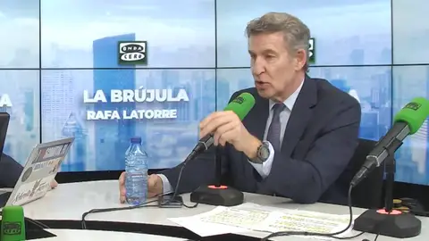 Feijóo, en una entrevista en Onda Cero Feijóo, en una entrevista en Onda Cero