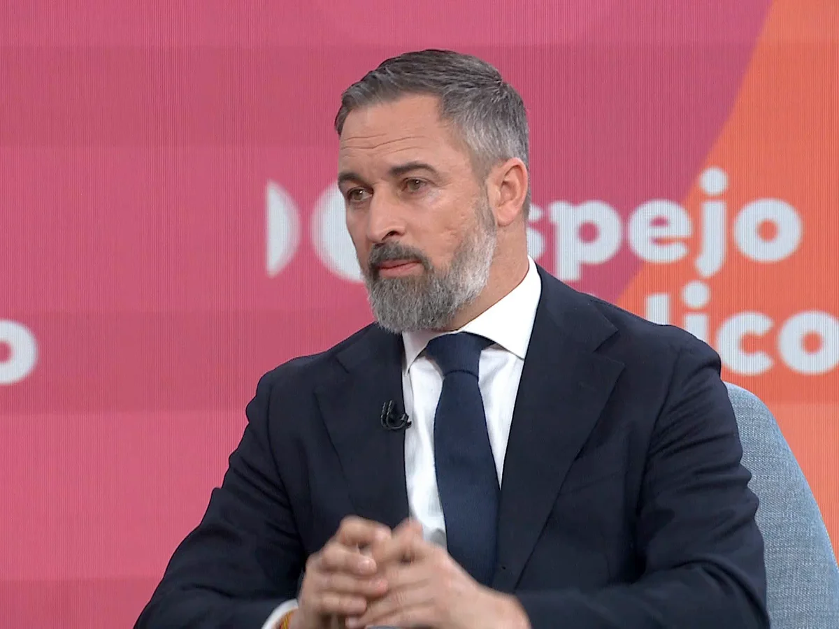 Abascal rechaza el documento del PP: "No es correcto que pongan un marco como si estuvieran pactando con salvajes"