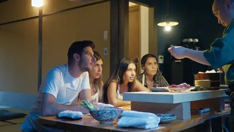 Joaquín triunfa tras recibir la masterclass de sushi: “Cuando yo hago cualquier cosa, le doy un toque” Joaquín triunfa tras recibir la masterclass de sushi: “Cuando yo hago cualquier cosa, le doy un toque”