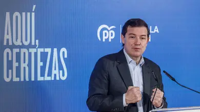 Mañueco recibe el apoyo de Feijóo en Castilla y León: Mañueco recibe el apoyo de Feijóo en Castilla y León: