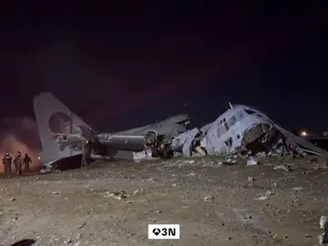 Tragedia, dinero y violencia: un avión militar lleno de efectivo se estrella y desata el caos en Bolivia Tragedia, dinero y violencia: un avión militar lleno de efectivo se estrella y desata el caos en Bolivia