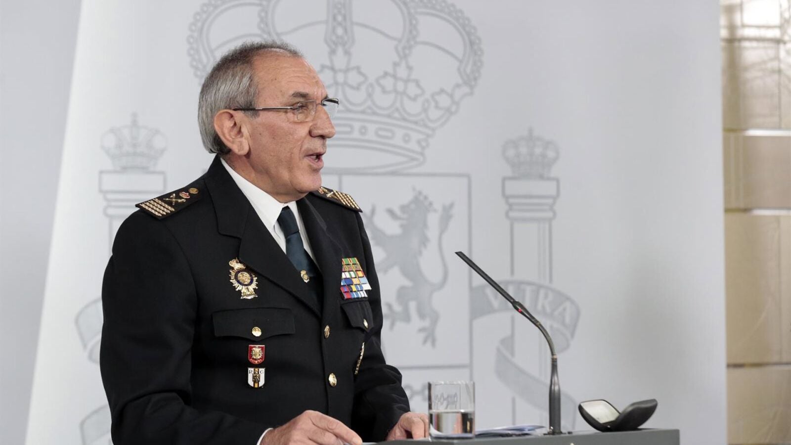 El exDao de la Policía asegura que la denunciante actuó 