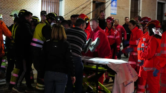 Los servicios de Emergencia trabajan en la zona del derrumbe Los servicios de Emergencia trabajan en la zona del derrumbe