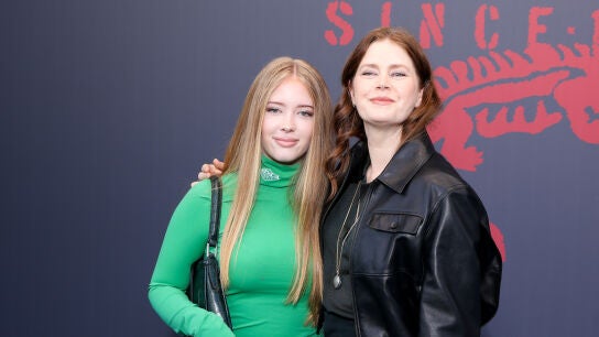 Amy Adams junto a su hija de 15 a&ntilde;os Aviana