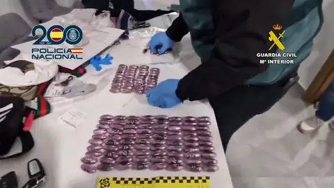 Desarticulan un grupo criminal especializado en robo de cajeros automáticos con explosivos en España Desarticulan un grupo criminal especializado en robo de cajeros automáticos con explosivos en España