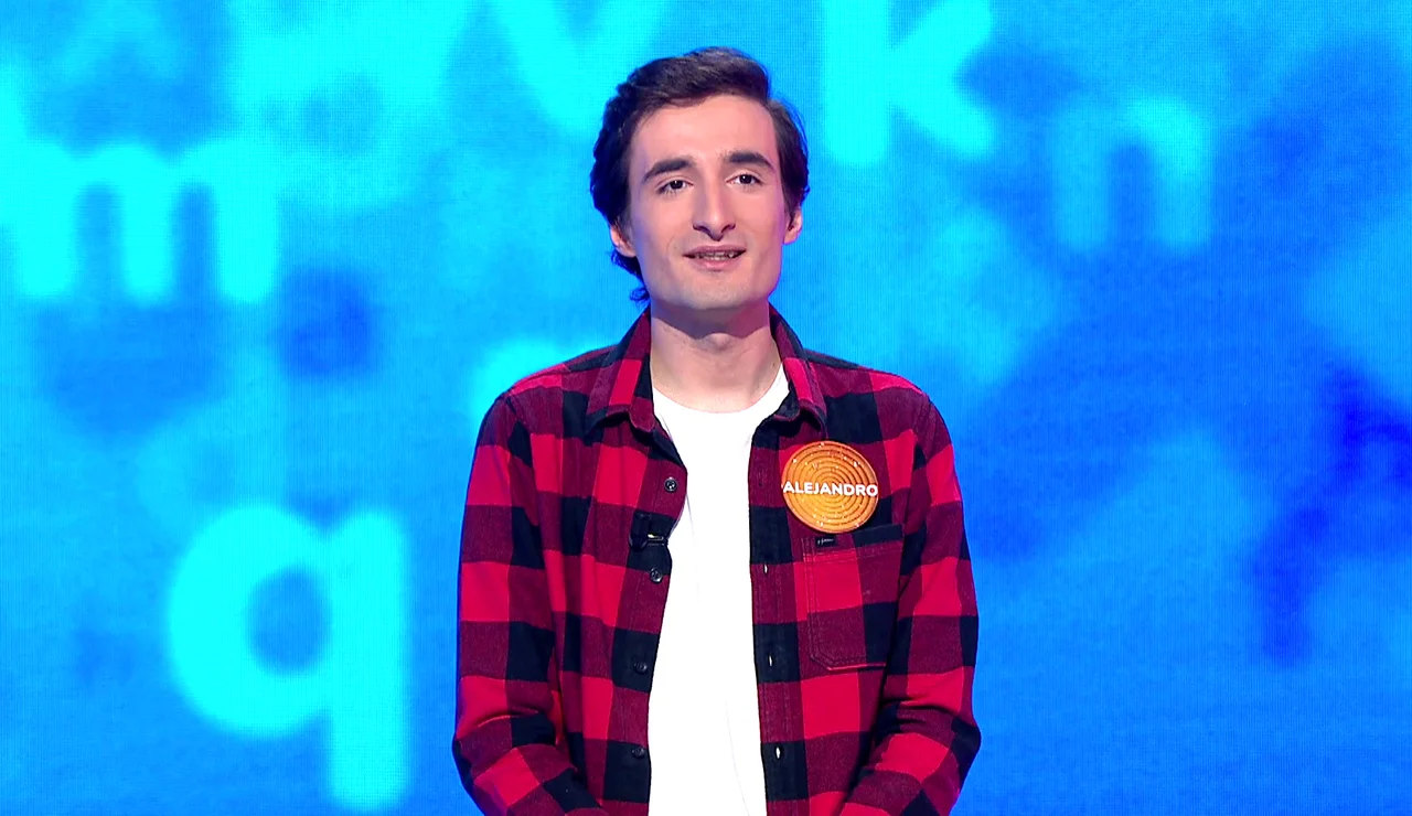 ¿Cuántos años cumple Alejandro? La sorpresa de Pasapalabra para felicitarle