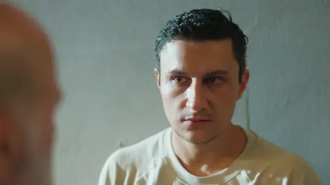 Sahin recibe la orden más peligrosa de su padre: quitarle Mardin a Cihan Sahin recibe la orden más peligrosa de su padre: quitarle Mardin a Cihan