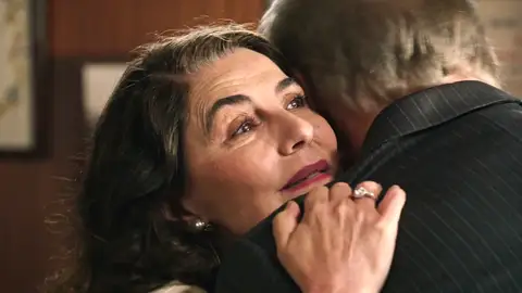 Digna y Damián deciden adelantar su boda y casarse esa misma tarde: “Me voy contigo al fin del mundo” Digna y Damián deciden adelantar su boda y casarse esa misma tarde: “Me voy contigo al fin del mundo”