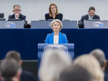 Von der Leyen dice ahora que la UE "siempre defenderá" el orden internacional Von der Leyen dice ahora que la UE "siempre defenderá" el orden internacional