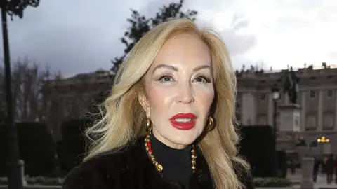 Carmen Lomana en el Teatro Real Carmen Lomana en el Teatro Real