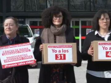 Firmas para adelantar la edad de las mamograf&iacute;as