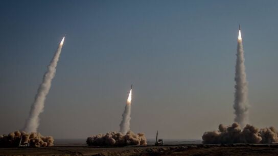 Ir&aacute;n amenaza con atacar "centros econ&oacute;micos" y "bancos" de EEUU e Israel en Oriente Pr&oacute;ximo