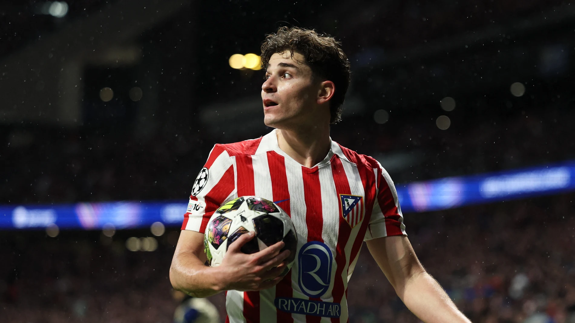 Julián Álvarez en el partido ante el Tottenham Julián Álvarez en el partido ante el Tottenham