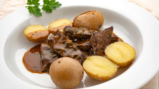 &ldquo;No os vais a arrepentir&rdquo;: Receta de carajacas con papas arrug&aacute;s