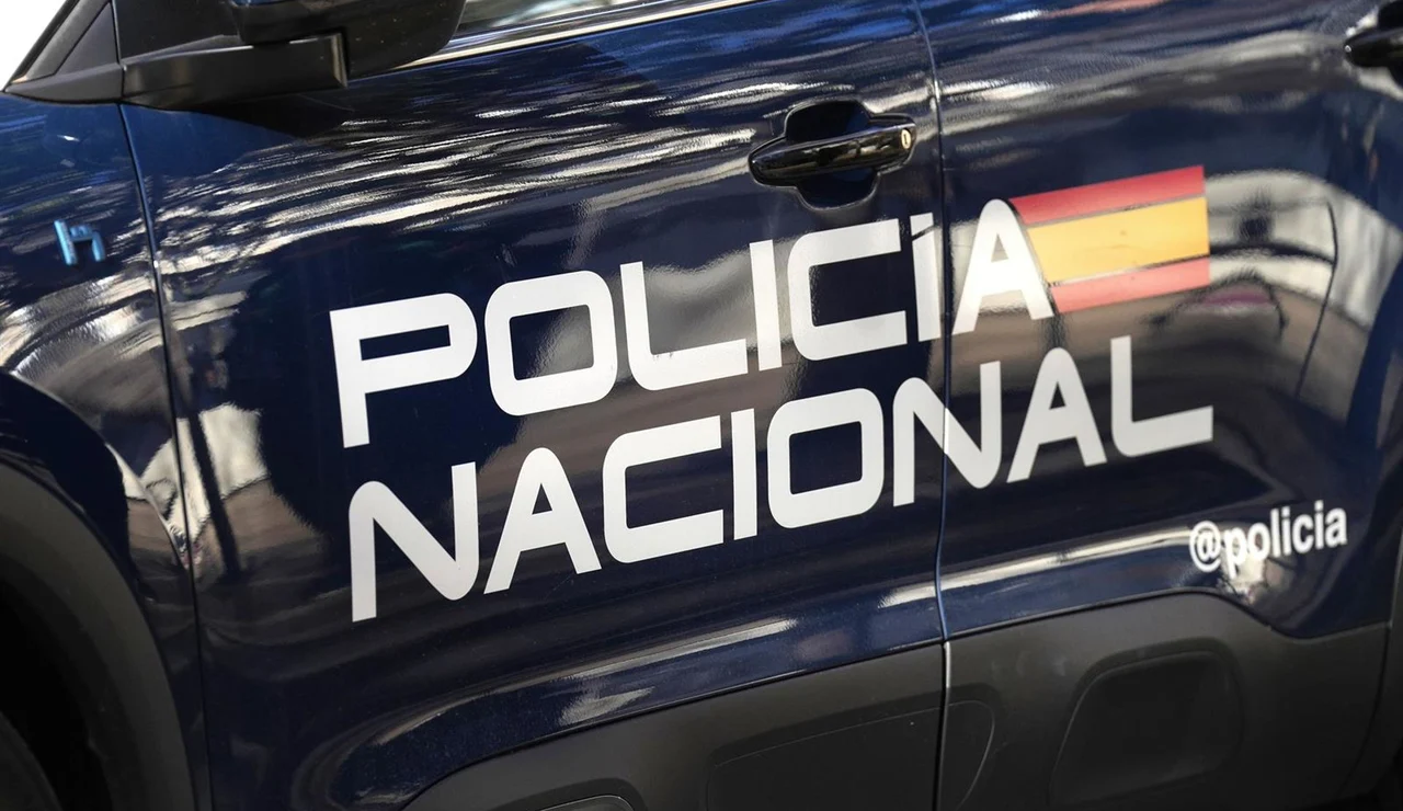 La Policía Nacional detiene a dos personas tras agredir a un profesor en Alcoy