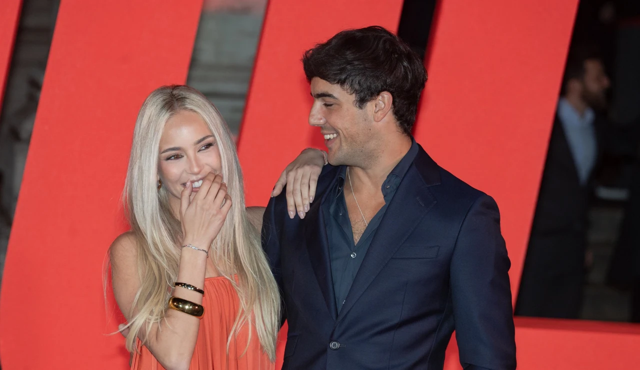 Ana Mena y Óscar Casas en Roma