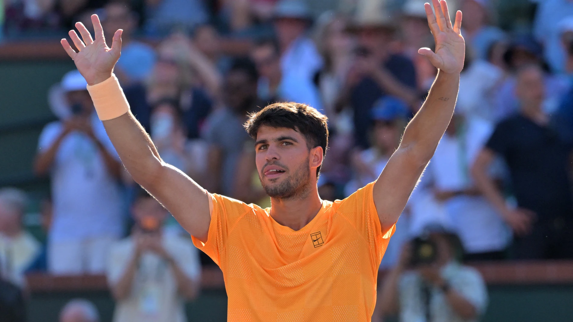 Carlos Alcaraz celebra su victoria ante Casper Ruud Carlos Alcaraz celebra su victoria ante Casper Ruud