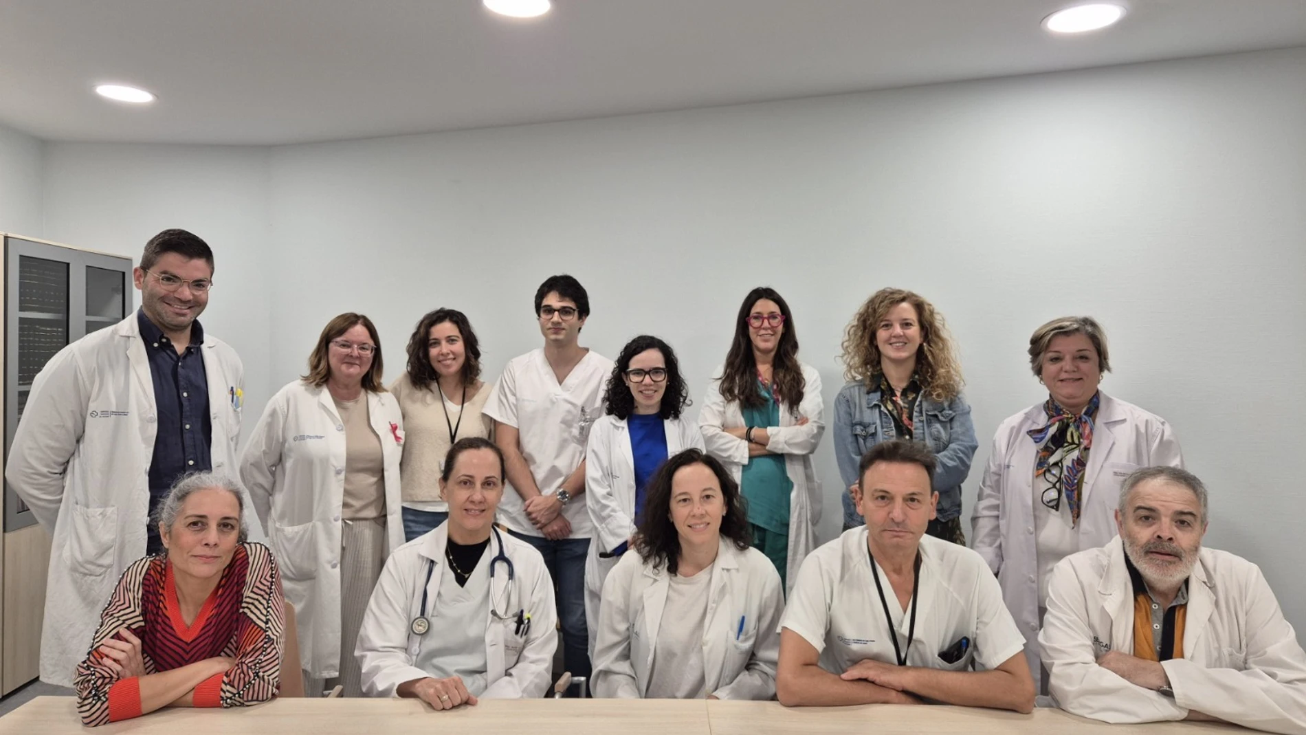 Equipo de la investigación para congelar tumores de mama Equipo de la investigación para congelar tumores de mama