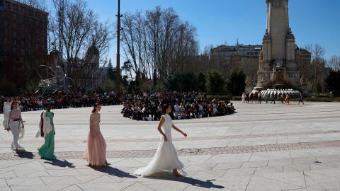 Desfile Plaza de Espa&ntilde;a