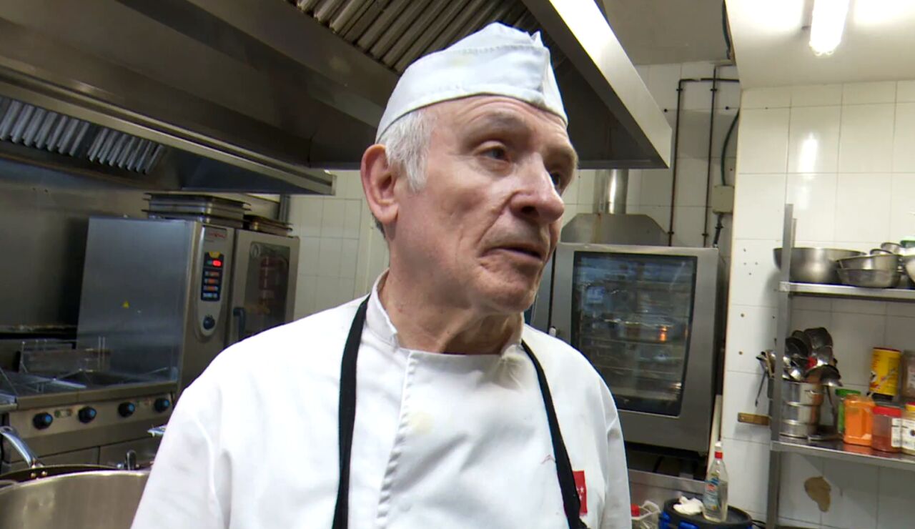 "No encuentro camareros"