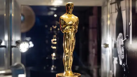 Estatuilla de los Premios Oscar Estatuilla de los Premios Oscar