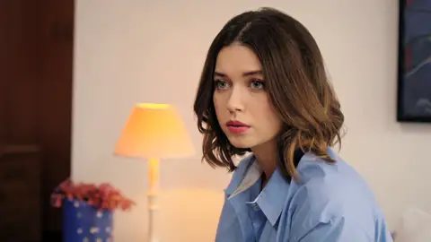 “Después de Ferit, no estoy lista”: el secreto más íntimo de Seyran que deja a Suna en shock “Después de Ferit, no estoy lista”: el secreto más íntimo de Seyran que deja a Suna en shock