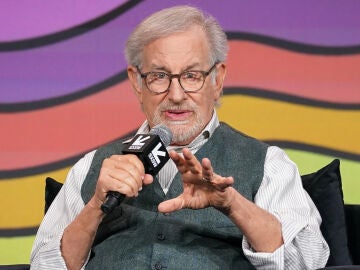 Steven Spielberg en una conferencia de prensa del festival SXSW