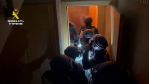  Desmantelada en Barcelona una red que combinaba estafas sentimentales con falsas inversiones inmobiliarias