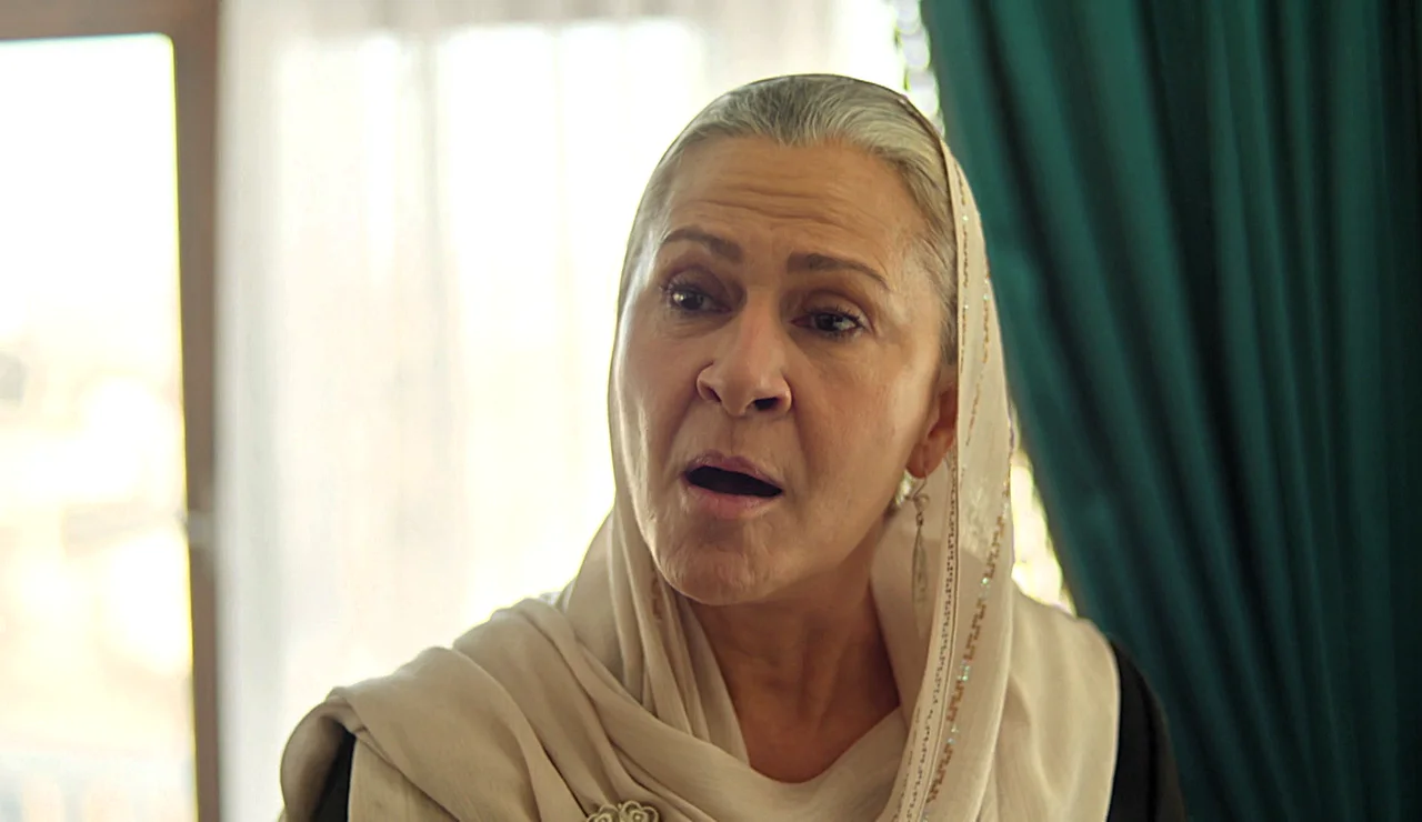 Cihan amenaza a Sadakat si vuelve a tocar a Alya: “Atrévete y me perderás”