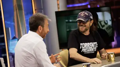 Santiago Segura, sobre la sátira política de Torrente, presidente: “No me parece bonito dar hostias solo a un lado” Santiago Segura, sobre la sátira política de Torrente, presidente: “No me parece bonito dar hostias solo a un lado”