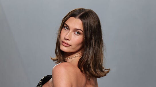 Hailey Bieber en la fiesta Vanity Fair