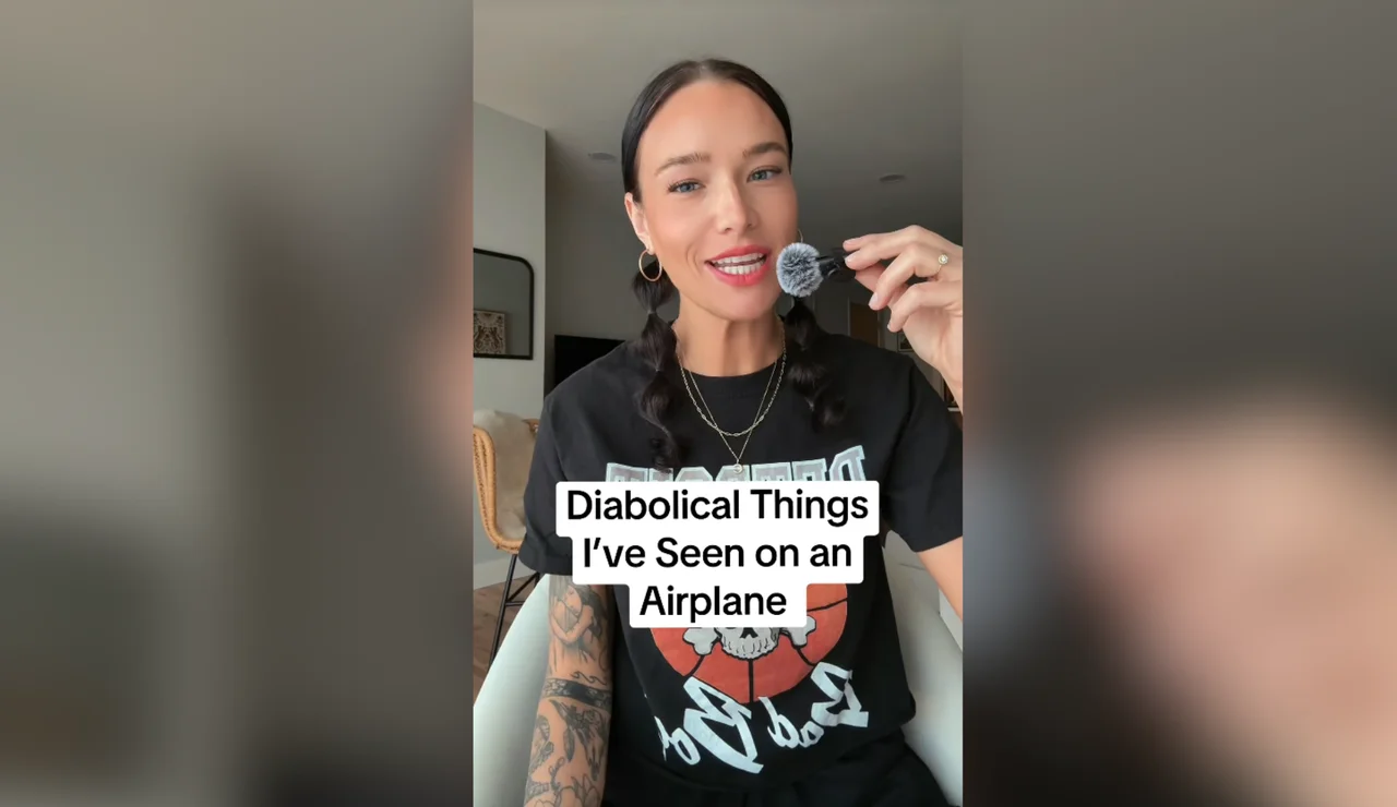 La azafata Charity Moore en TikTok