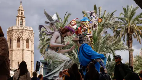 Fallas de El Pilar, Convento Jerusalén, La Jordana y La Reina Falla de La Reina, a 14 de marzo de 2026, en Valencia, Comunidad Valenciana (España). La semana fallera en la ciudad de València comienza con la plantà el día 15 (infantiles) y 16 (grandes) y termina con la Cremà el 19 de marzo. 14 MARZO 2026;FALLAS;FALLEROS;FALLERAS;VALÈNCIA; Rober Solsona / Europa Press 14/03/2026