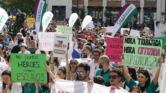 Los médicos inician este lunes su segunda semana de huelga para reclamar un Estatuto Marco propio Los médicos inician este lunes su segunda semana de huelga para reclamar un Estatuto Marco propio