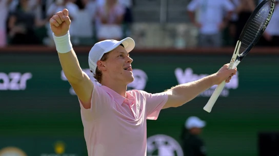Jannik Sinner celebra su victoria ante Medvedev en la final de Indian Wells Jannik Sinner celebra su victoria ante Medvedev en la final de Indian Wells