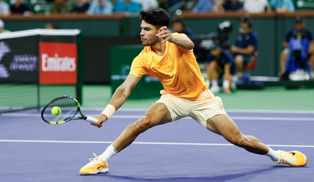 Carlos Alcaraz en un partido en 2026