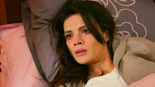 “No vi nada”: Cihan miente a Alya para tapar que Sadakat le disparó “No vi nada”: Cihan miente a Alya para tapar que Sadakat le disparó