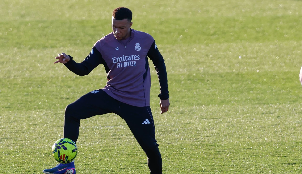Kylian Mbappé, en un entrenamiento con el Real Madrid