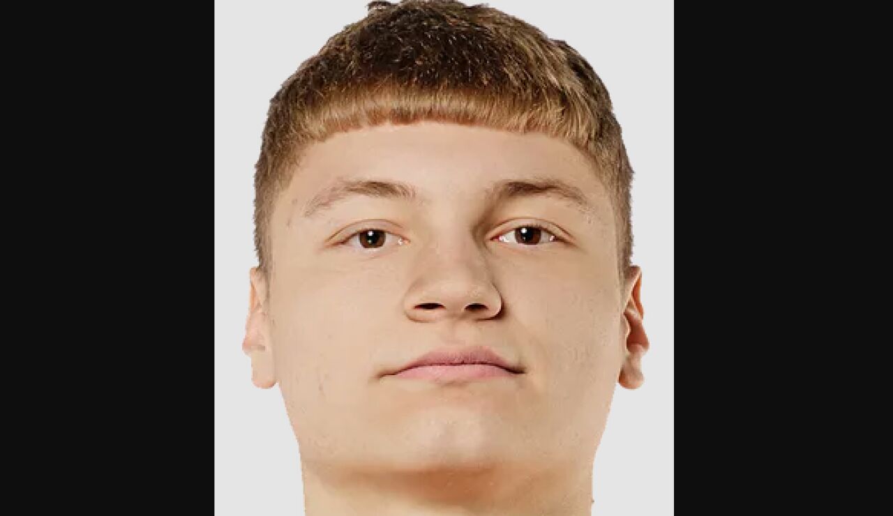 Daniil Sekach, jugador ruso