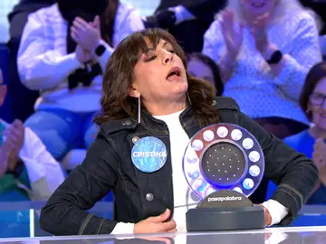 La exhibición de Cristina Medina con el moonwalk de Michael Jackson en Pasapalabra La exhibición de Cristina Medina con el moonwalk de Michael Jackson en Pasapalabra